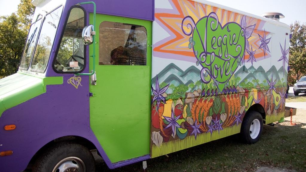 Atomic Blaze Online Smoke Shop tips for designing the inside and outside of your 420 inspired food truck